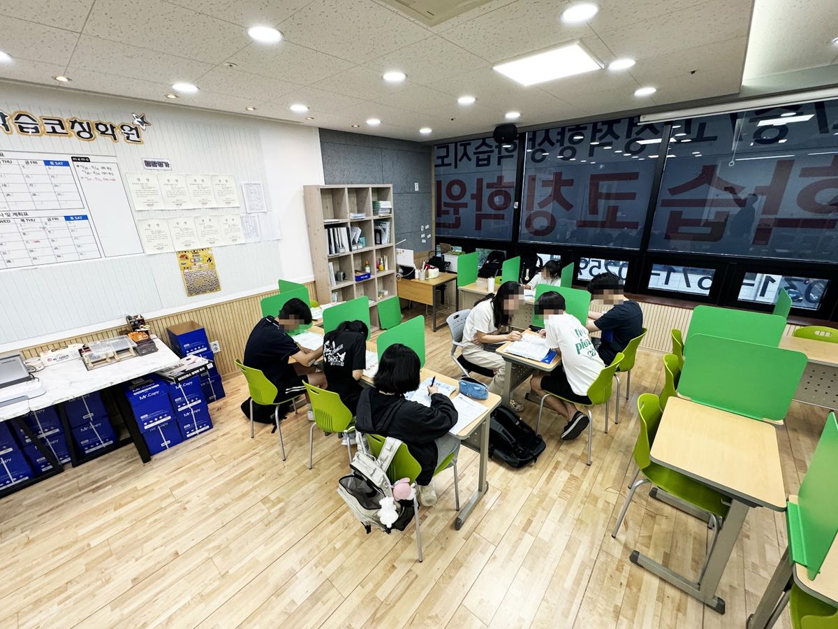 오름클래스 별가람동 학원 내부