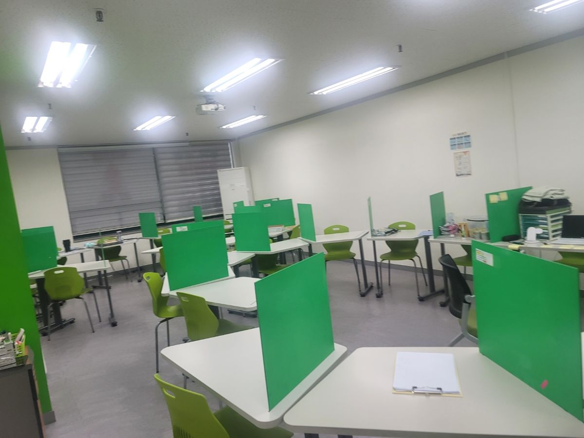 오름클래스 천천동 학원 내부